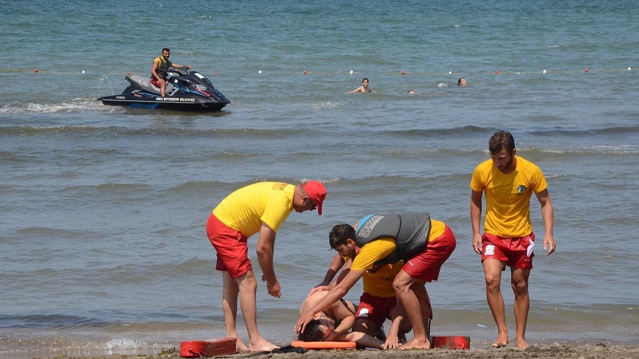 UYARICI LEVHALAR YERLEŞTİRİLDİ