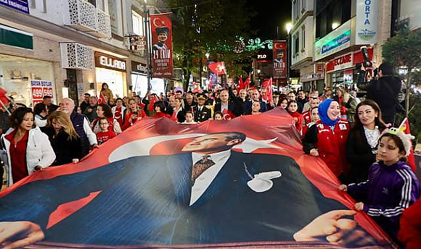Ordu da 102. Yıl Cumhuriyet Yürüyüşü Yapıldı
