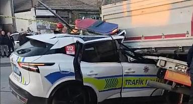 Polis Aracıyla Tır Çarpıştı: 1 Polis Şehit, 1 Polis Ağır Yaralı