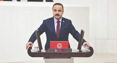 ŞANLITÜRK: ATATÜRK, YÜZYILIN EN BÜYÜK LİDERİDİR