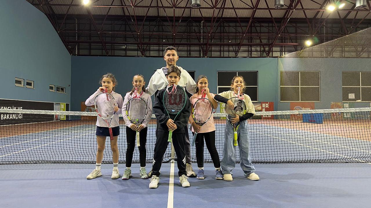 Trabzon Tenis Kortlarında Ordu Fırtınası!