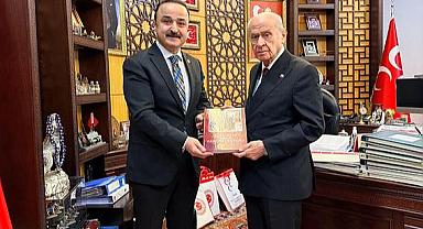 Şanlıtürk, Ankara’da gerçekleştirdiği ziyaretlerle Ordu’nun saha çalışmalarını ve Meclis’teki yasama faaliyetlerini en üst düzeye taşıdı.