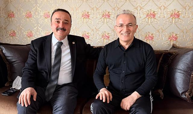 Milletvekili Şanlıtürk'ten İl Başkanı Özçelik'e Geçmiş Olsun Ziyareti