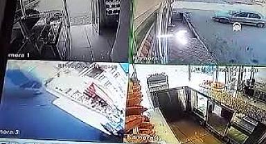 YAŞLI ADAMA ARABA ÇARPTI